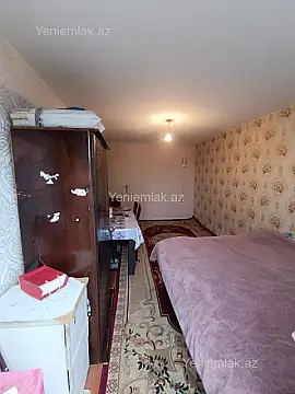 Satılır 1 otaqlı köhnə tikili 32 m²