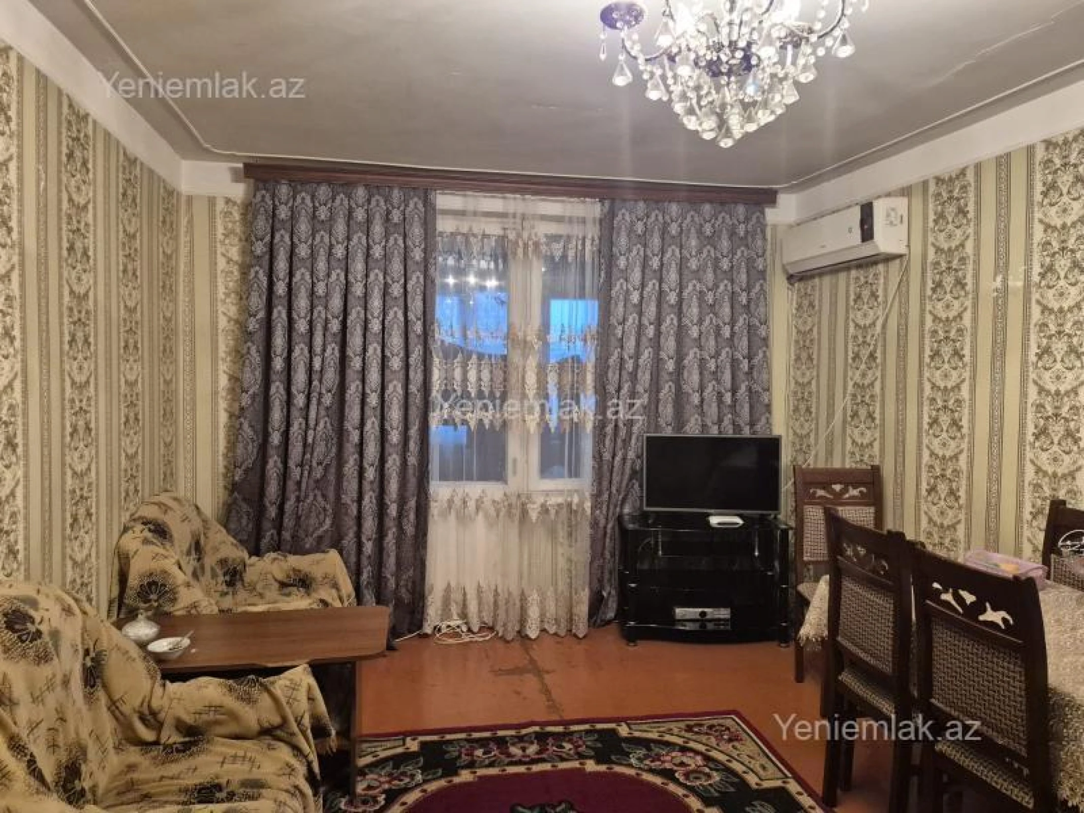 Satılır 2 otaqlı köhnə tikili 50 m²