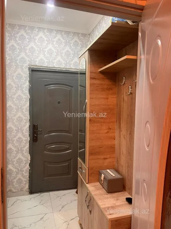Satılır 1 otaqlı köhnə tikili 24 m²