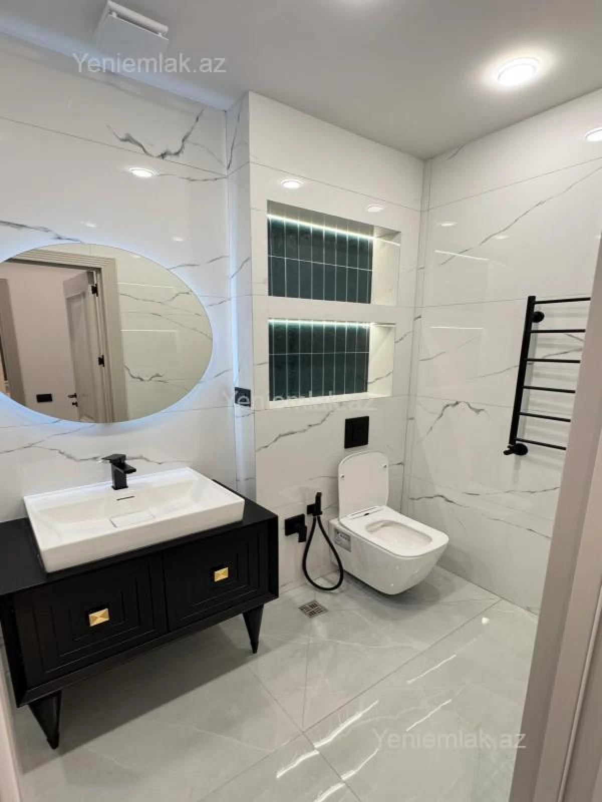 Satılır 3 otaqlı yeni tikili 140 m²