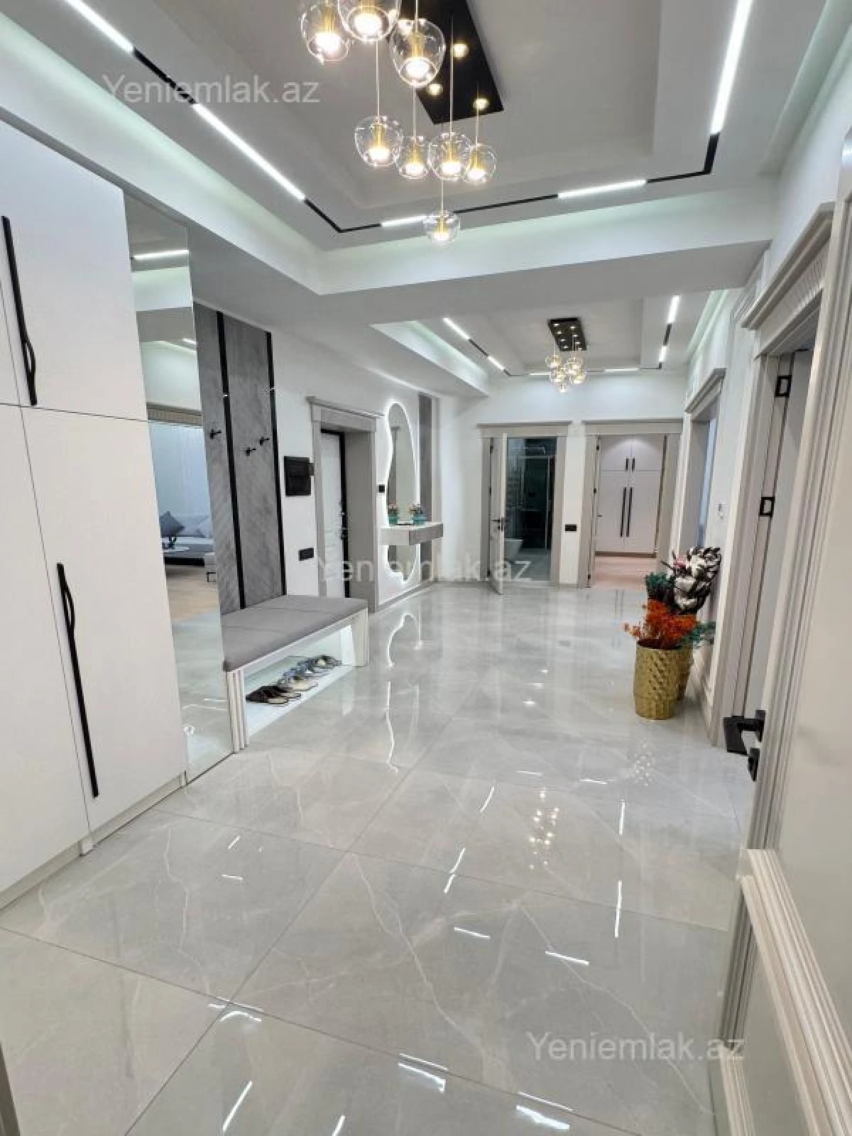 Satılır 3 otaqlı yeni tikili 140 m²