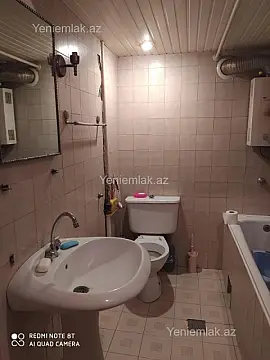 Satılır 1 otaqlı köhnə tikili 44 m²