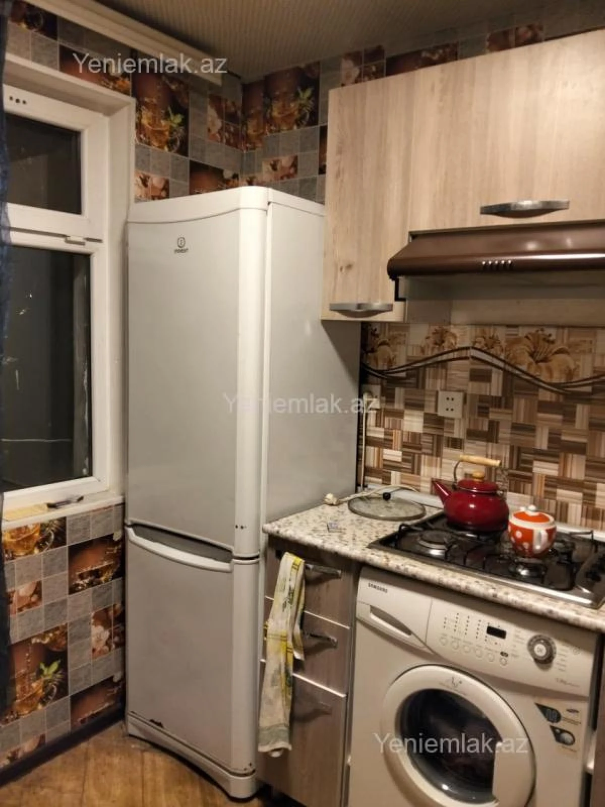 Satılır 1 otaqlı köhnə tikili 33 m²