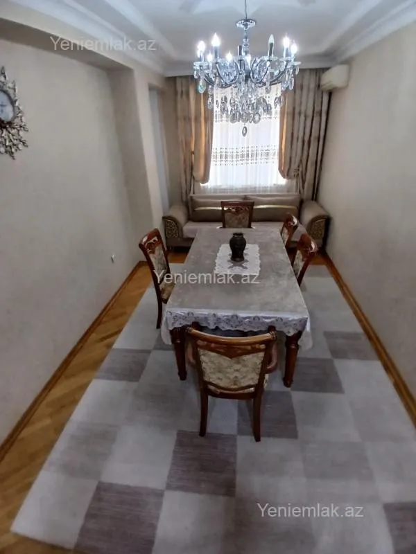 Satılır 3 otaqlı yeni tikili 85 m²