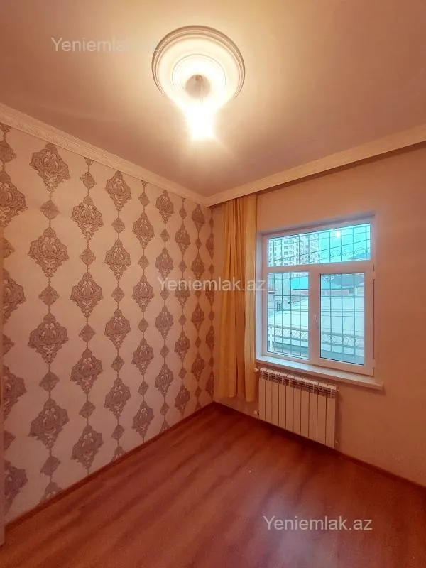 Satılır 4 otaqlı həyət evi 120 m²