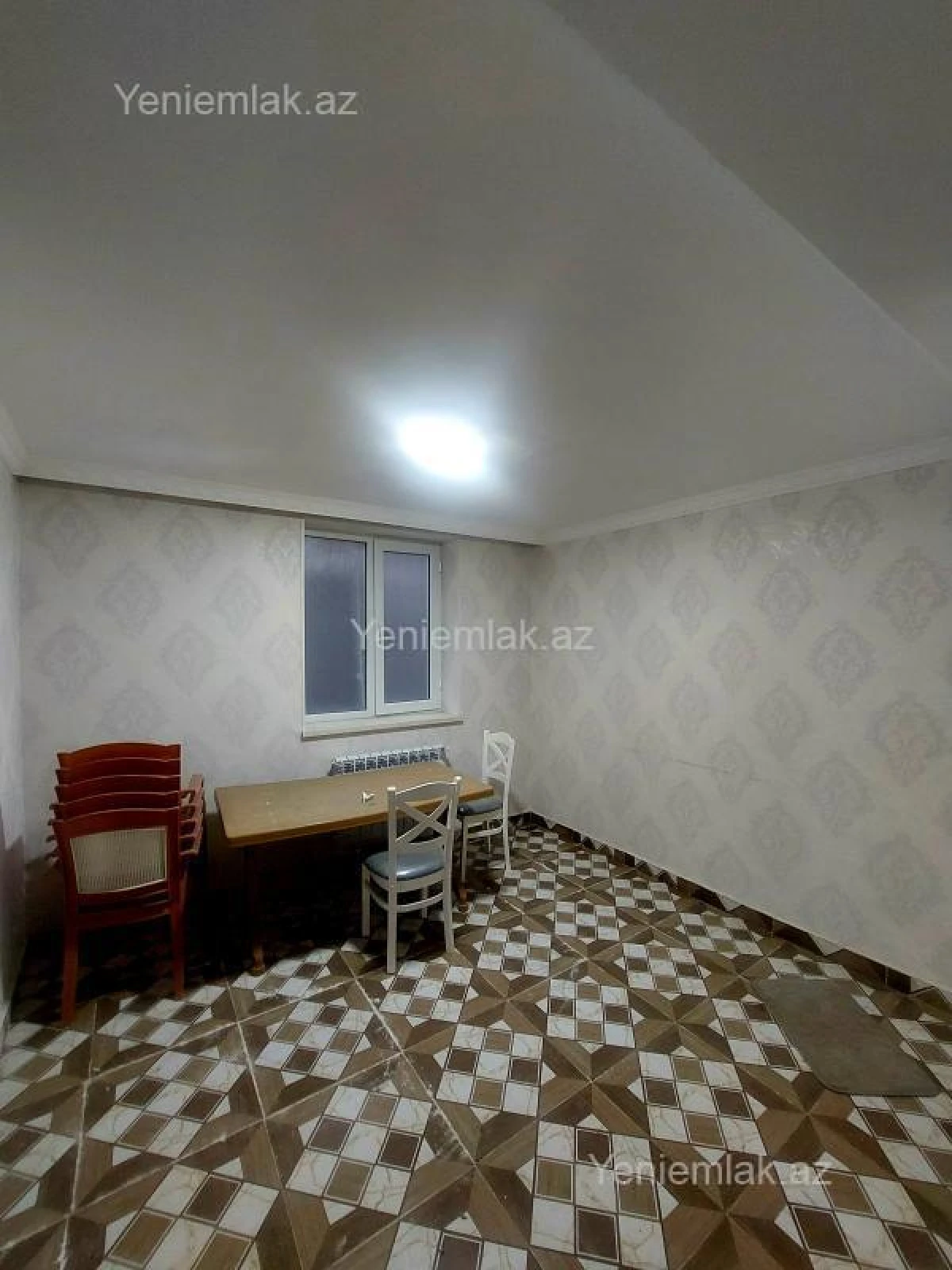 Satılır 4 otaqlı həyət evi 120 m²