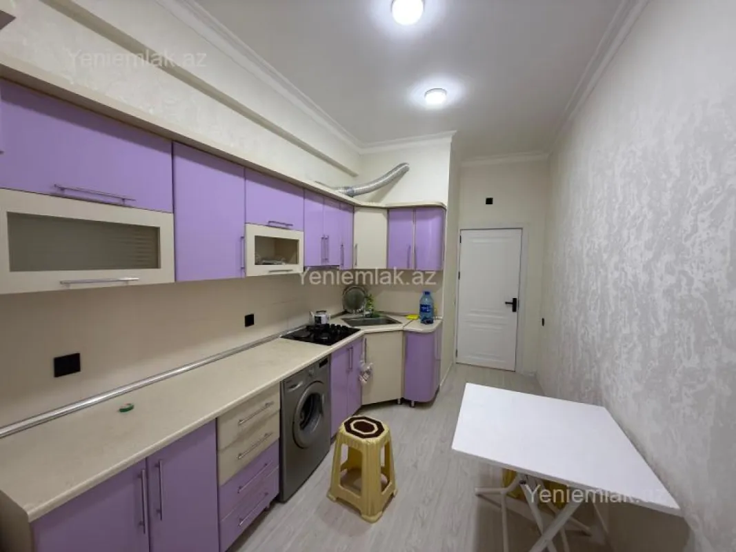 Satılır 3 otaqlı yeni tikili 85 m²