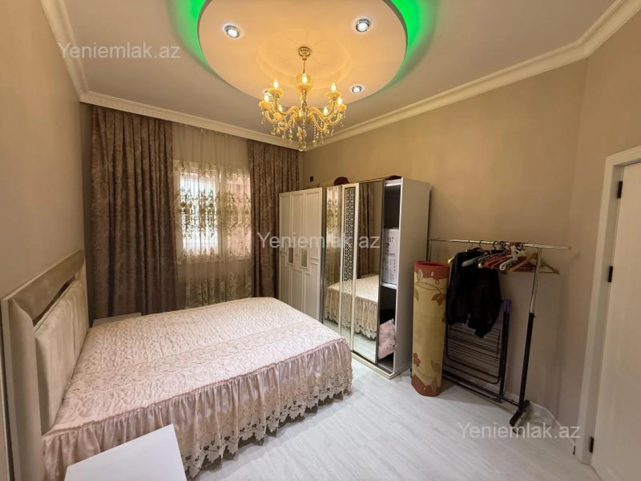 Satılır 3 otaqlı yeni tikili 85 m²