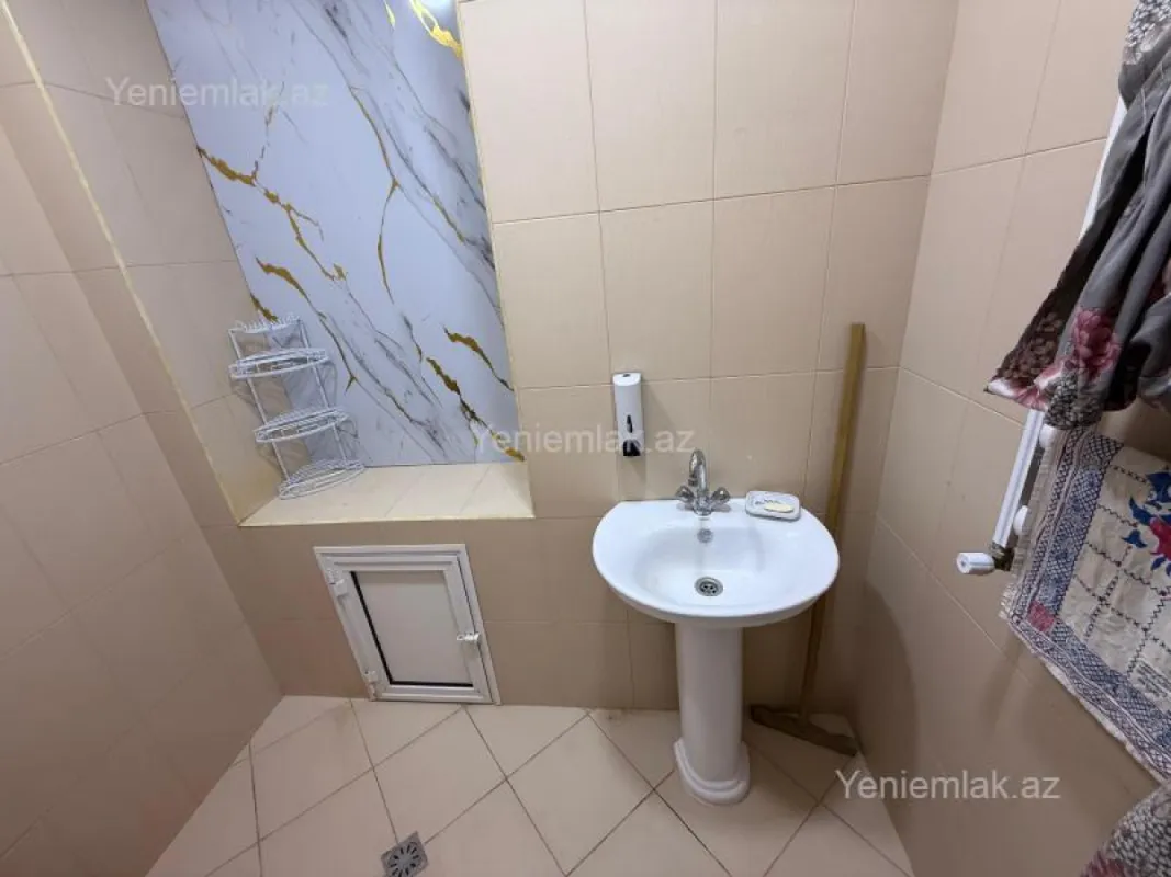 Satılır 3 otaqlı yeni tikili 85 m²