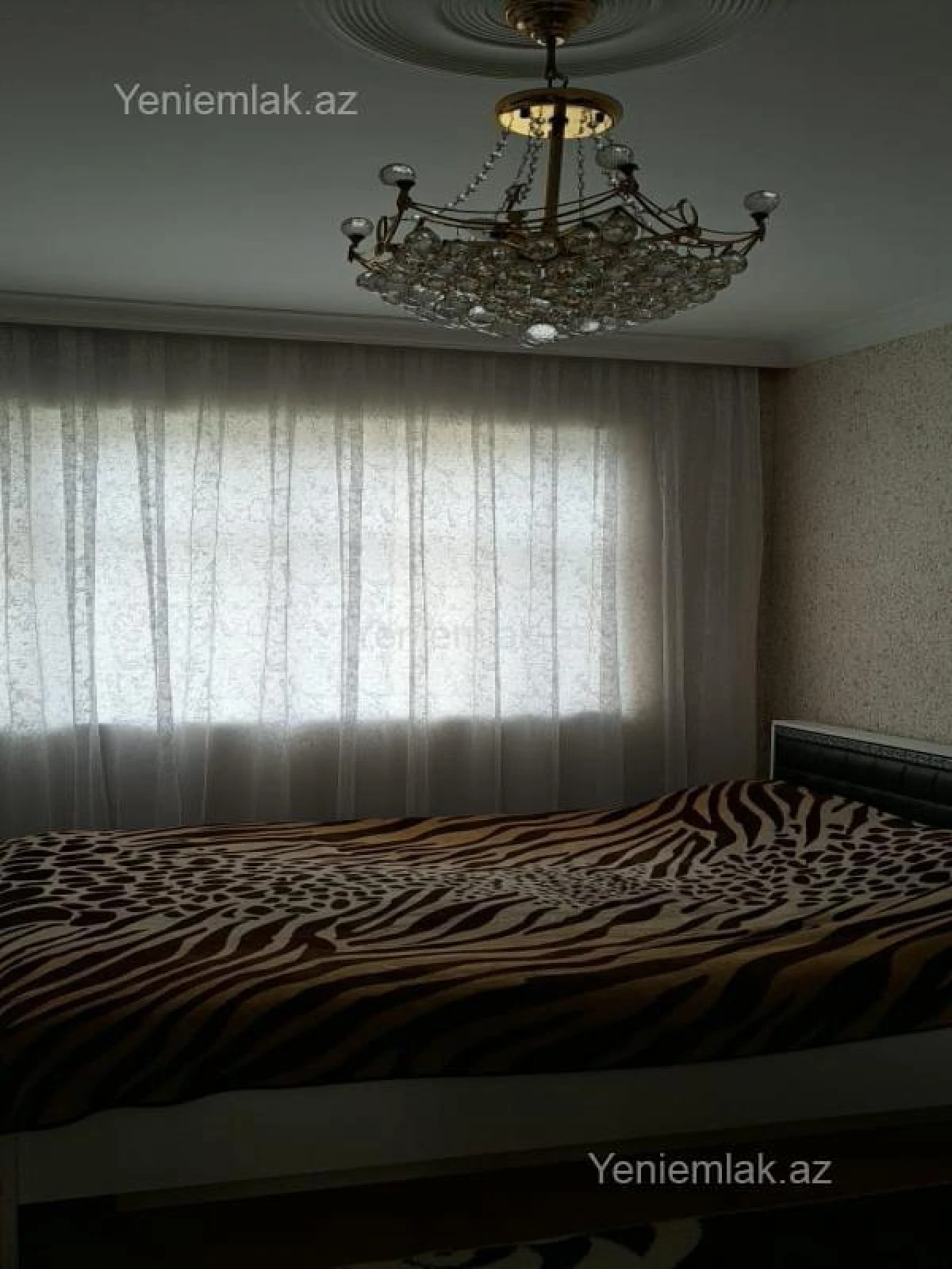 Satılır 3 otaqlı köhnə tikili 80 m²