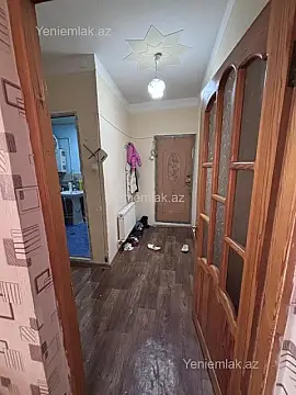 Satılır 1 otaqlı köhnə tikili 40 m²