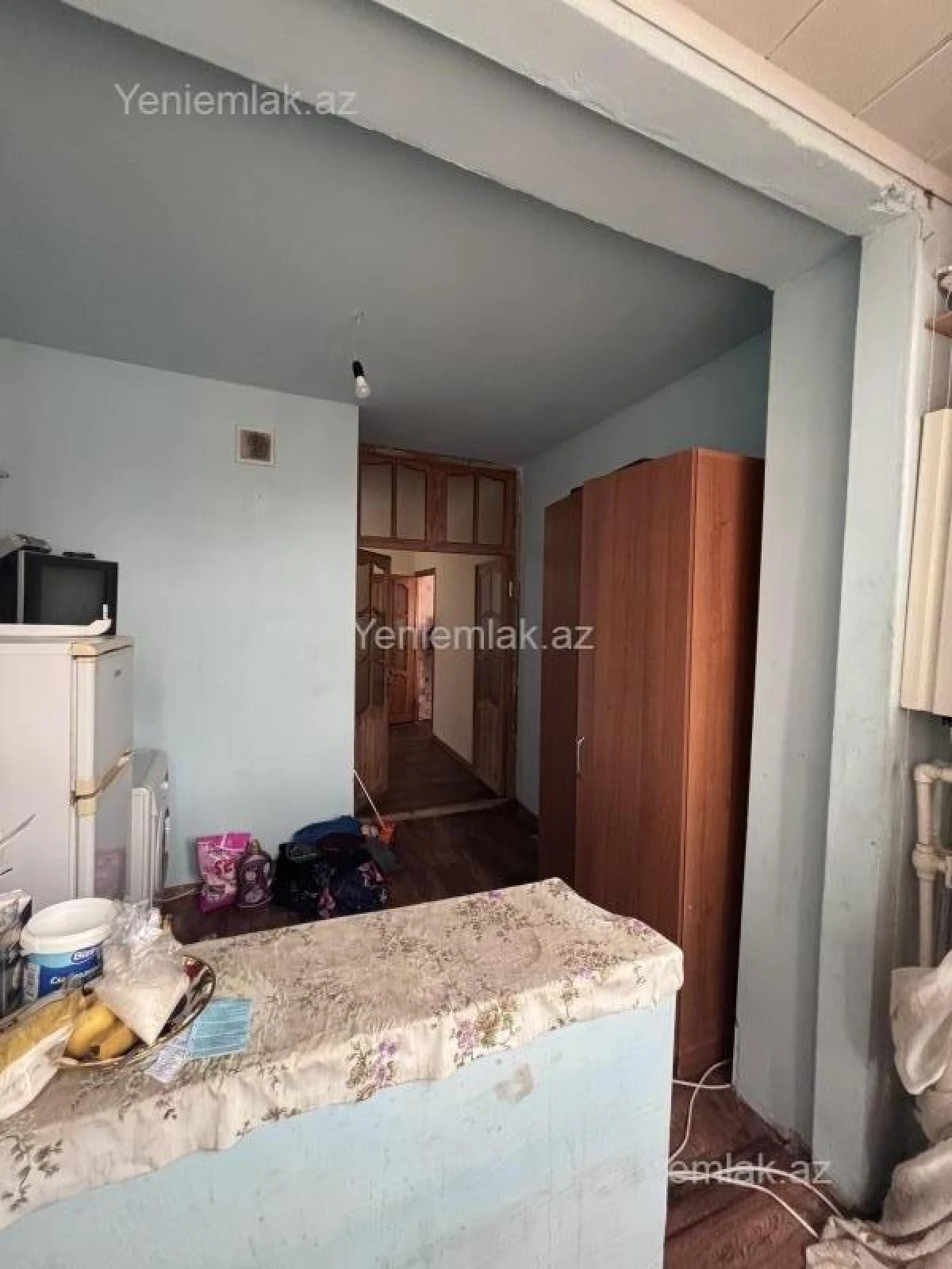 Satılır 1 otaqlı köhnə tikili 40 m²