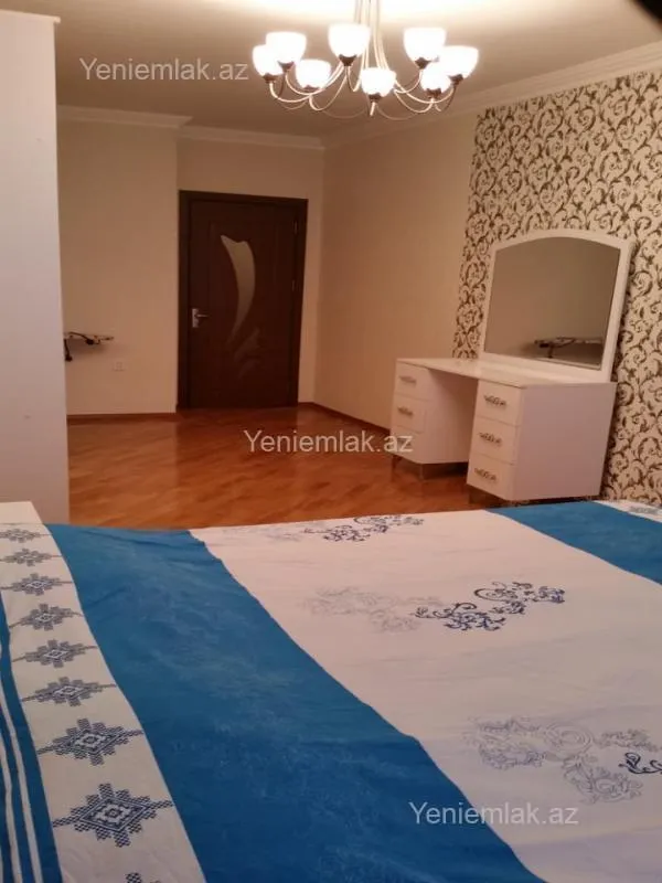 Satılır 2 otaqlı yeni tikili 101 m²