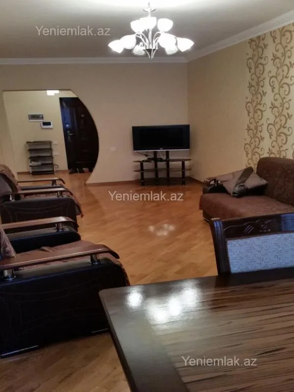 Satılır 2 otaqlı yeni tikili 101 m²