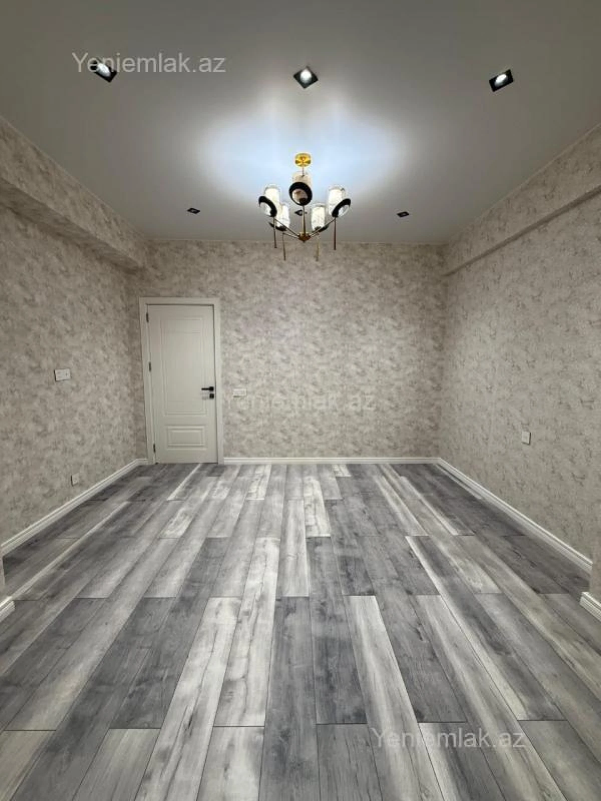 Satılır 3 otaqlı yeni tikili 95 m²