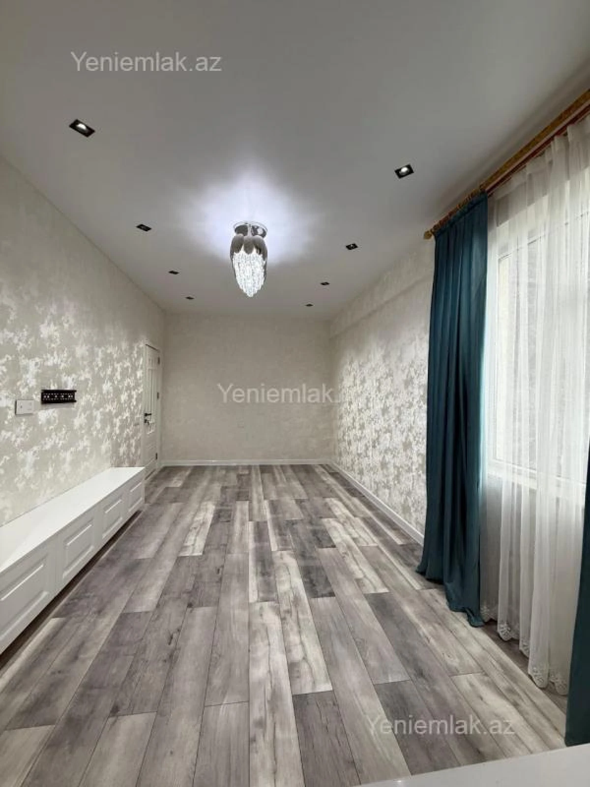 Satılır 3 otaqlı yeni tikili 95 m²
