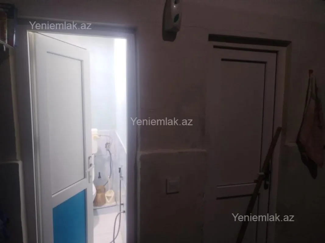 Satılır 4 otaqlı həyət evi 100 m²