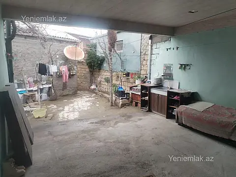 Satılır 4 otaqlı həyət evi 100 m²