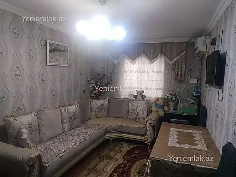 Satılır 4 otaqlı həyət evi 100 m²