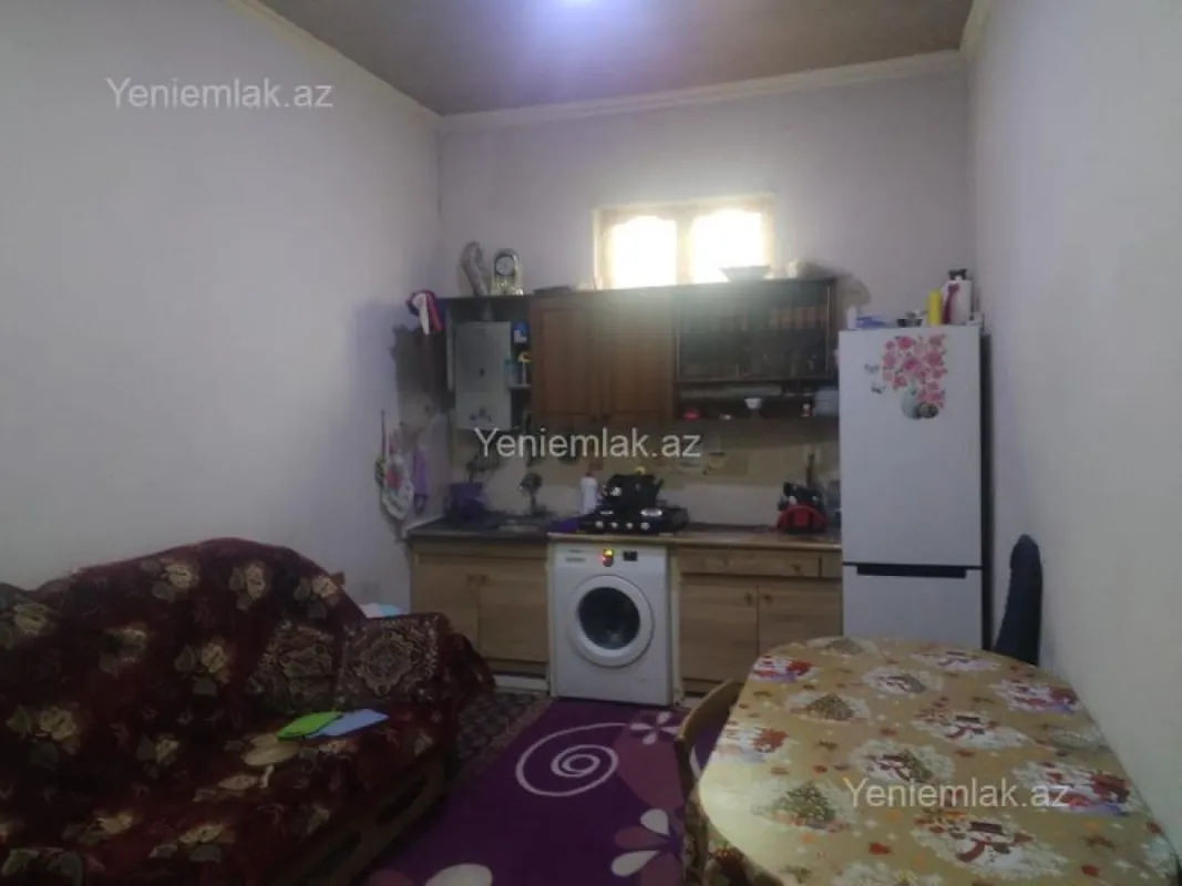 Satılır 4 otaqlı həyət evi 100 m²