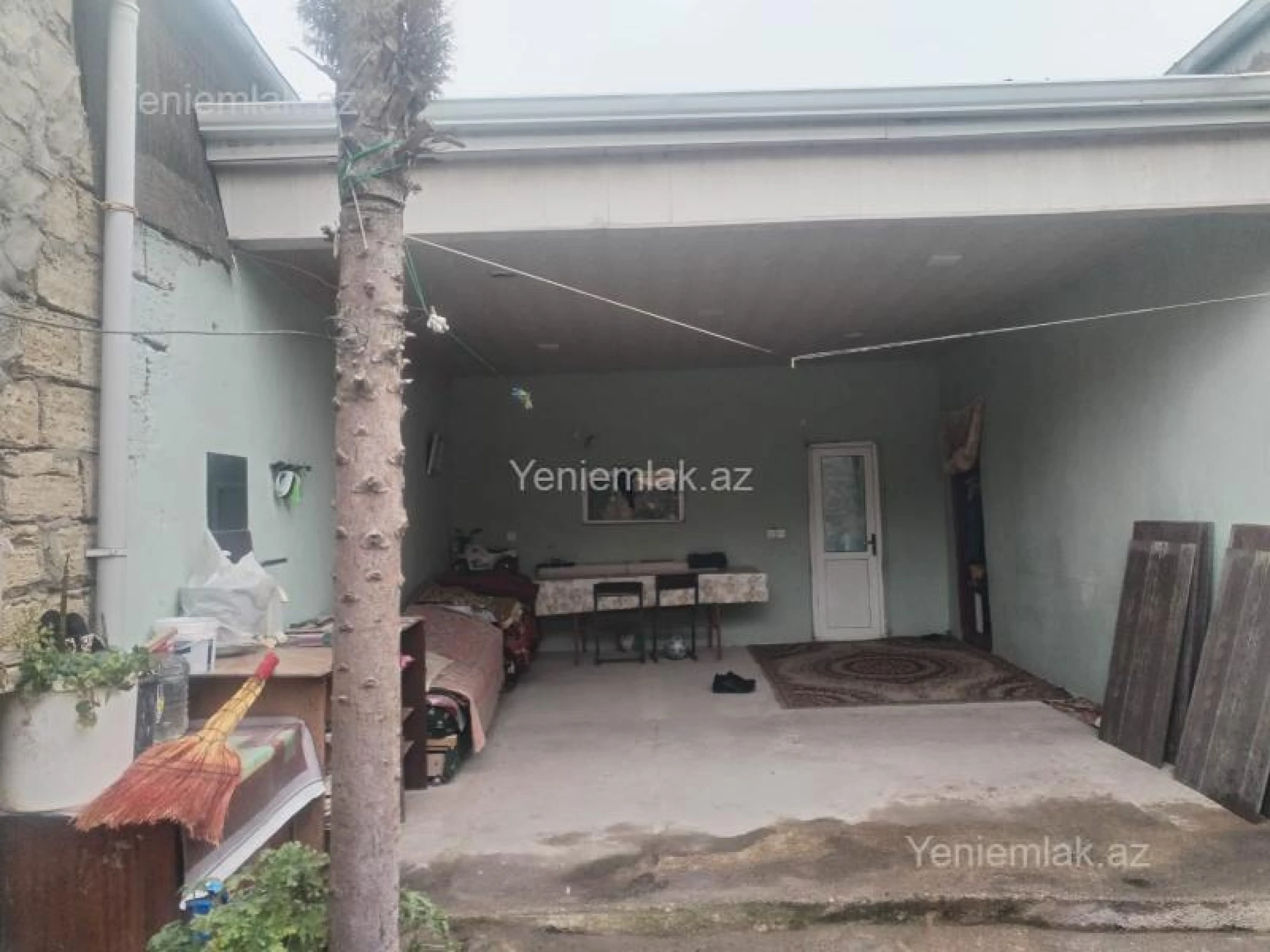 Satılır 4 otaqlı həyət evi 100 m²