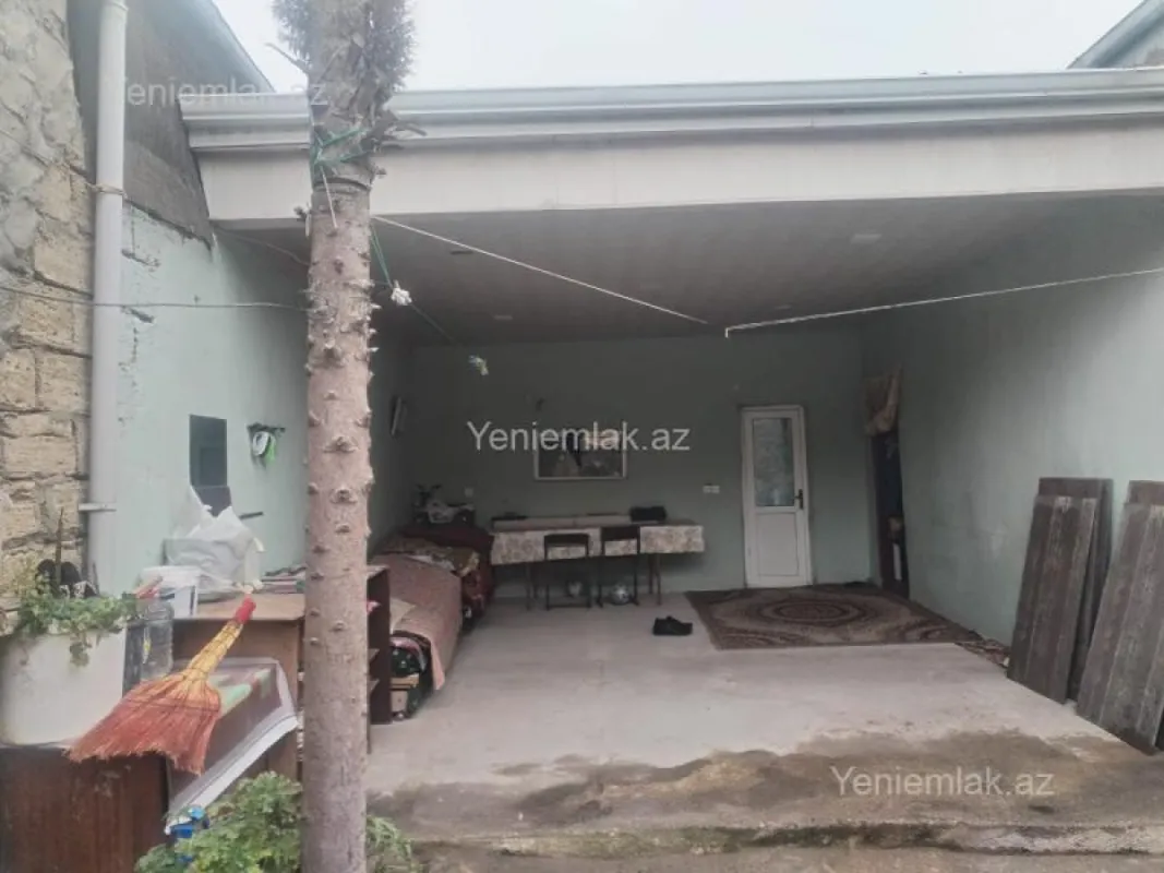 Satılır 4 otaqlı həyət evi 100 m²