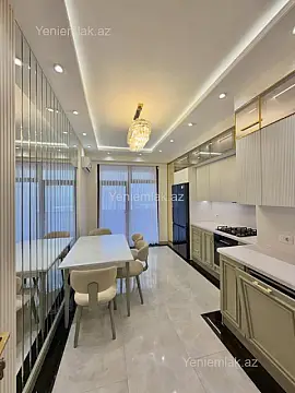 Satılır 3 otaqlı yeni tikili 143 m²