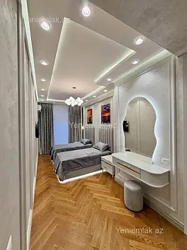 Satılır 3 otaqlı yeni tikili 143 m²