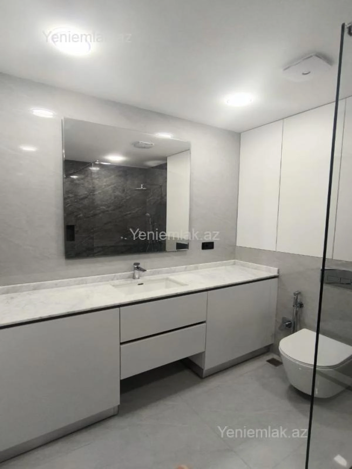 Satılır 1 otaqlı yeni tikili 45 m²