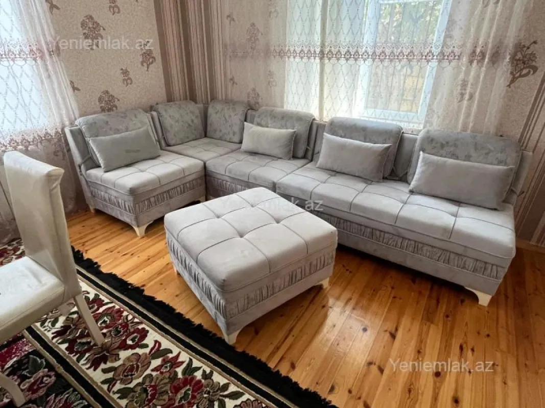 Satılır 4 otaqlı həyət evi 125 m²