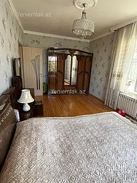 Satılır 4 otaqlı həyət evi 125 m²