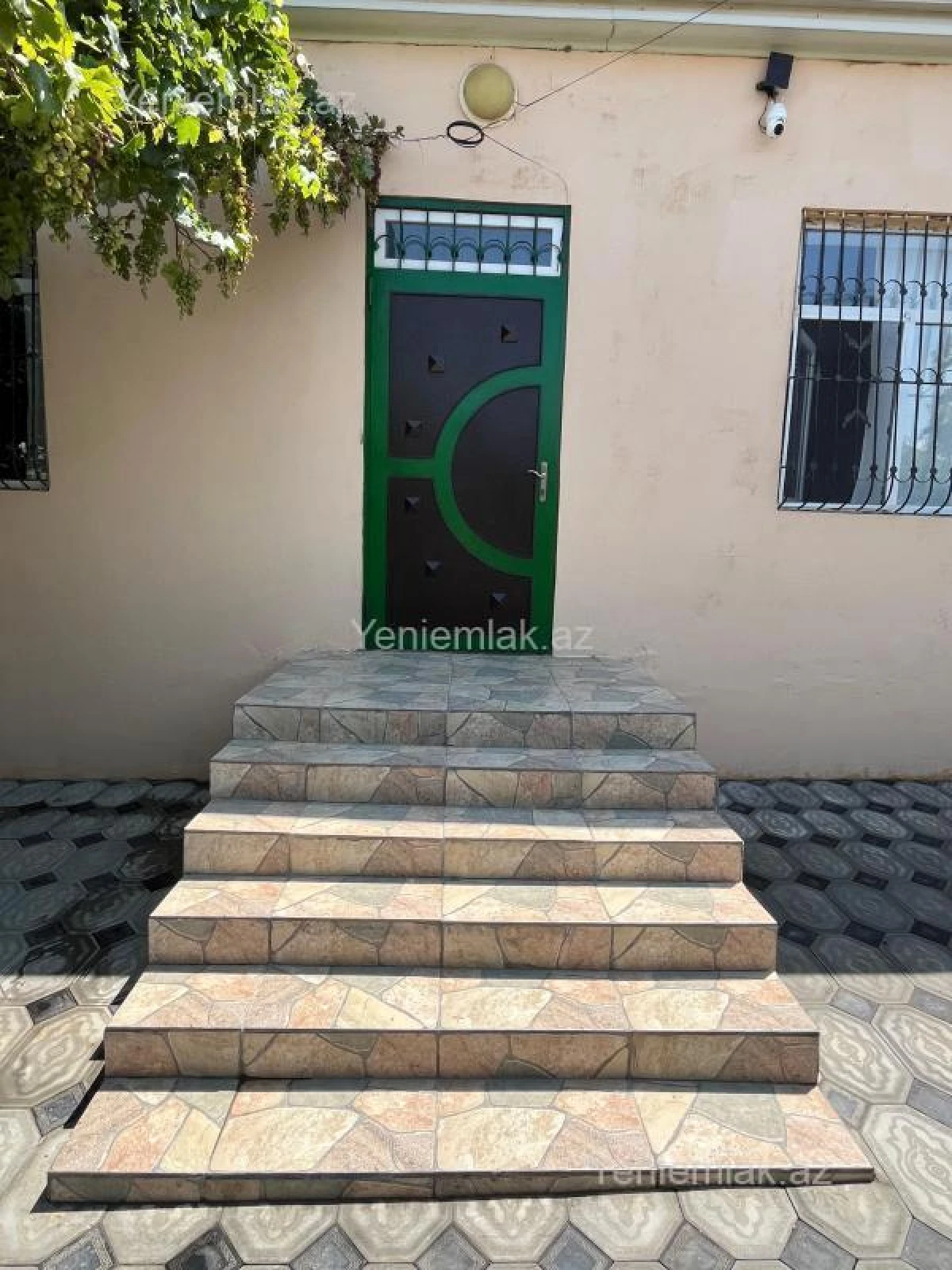 Satılır 4 otaqlı həyət evi 125 m²