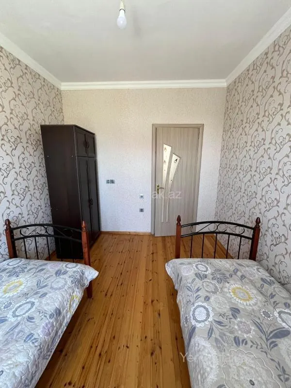 Satılır 4 otaqlı həyət evi 125 m²