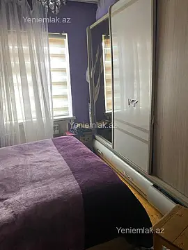 Satılır 4 otaqlı köhnə tikili 90 m²