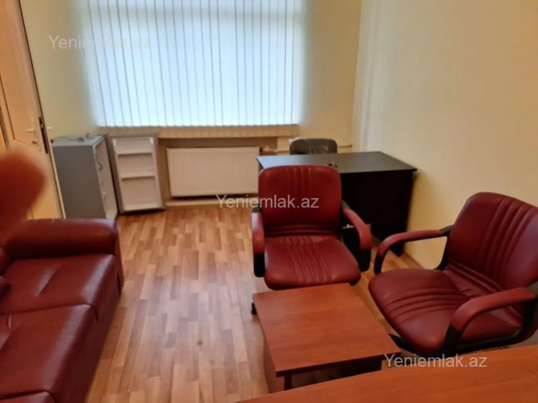 Satılır 2 otaqlı obyekt 30 m²