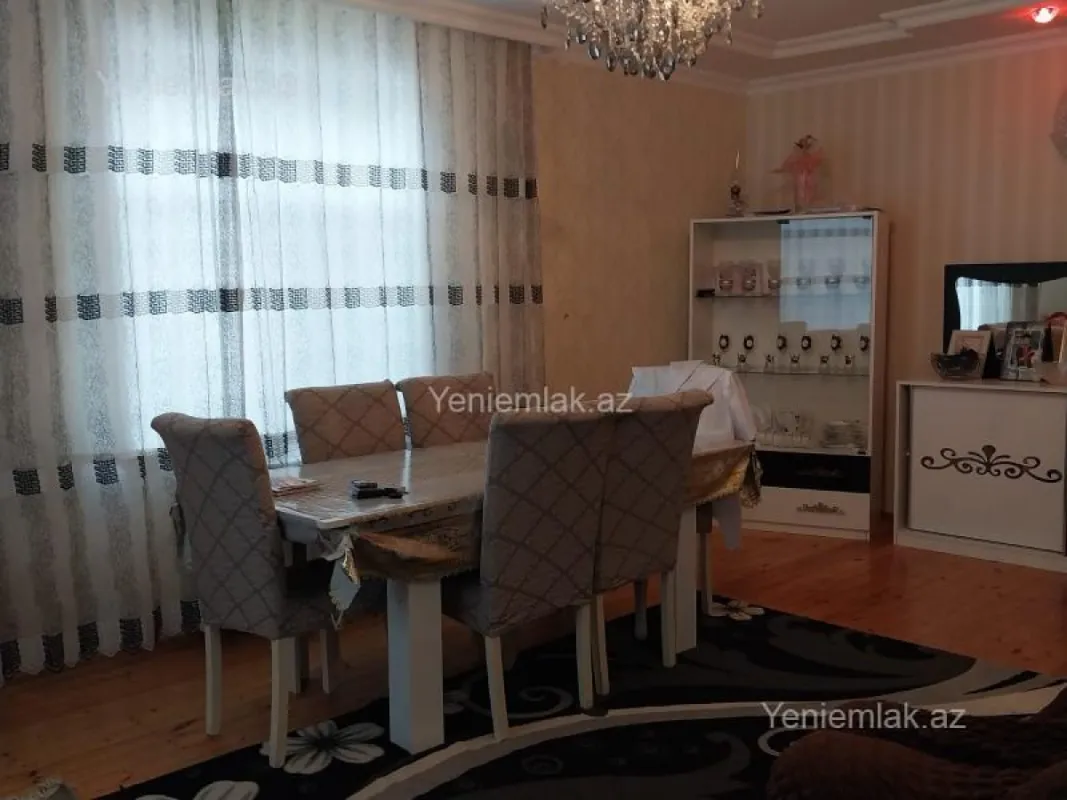 Satılır 4 otaqlı həyət evi 120 m²