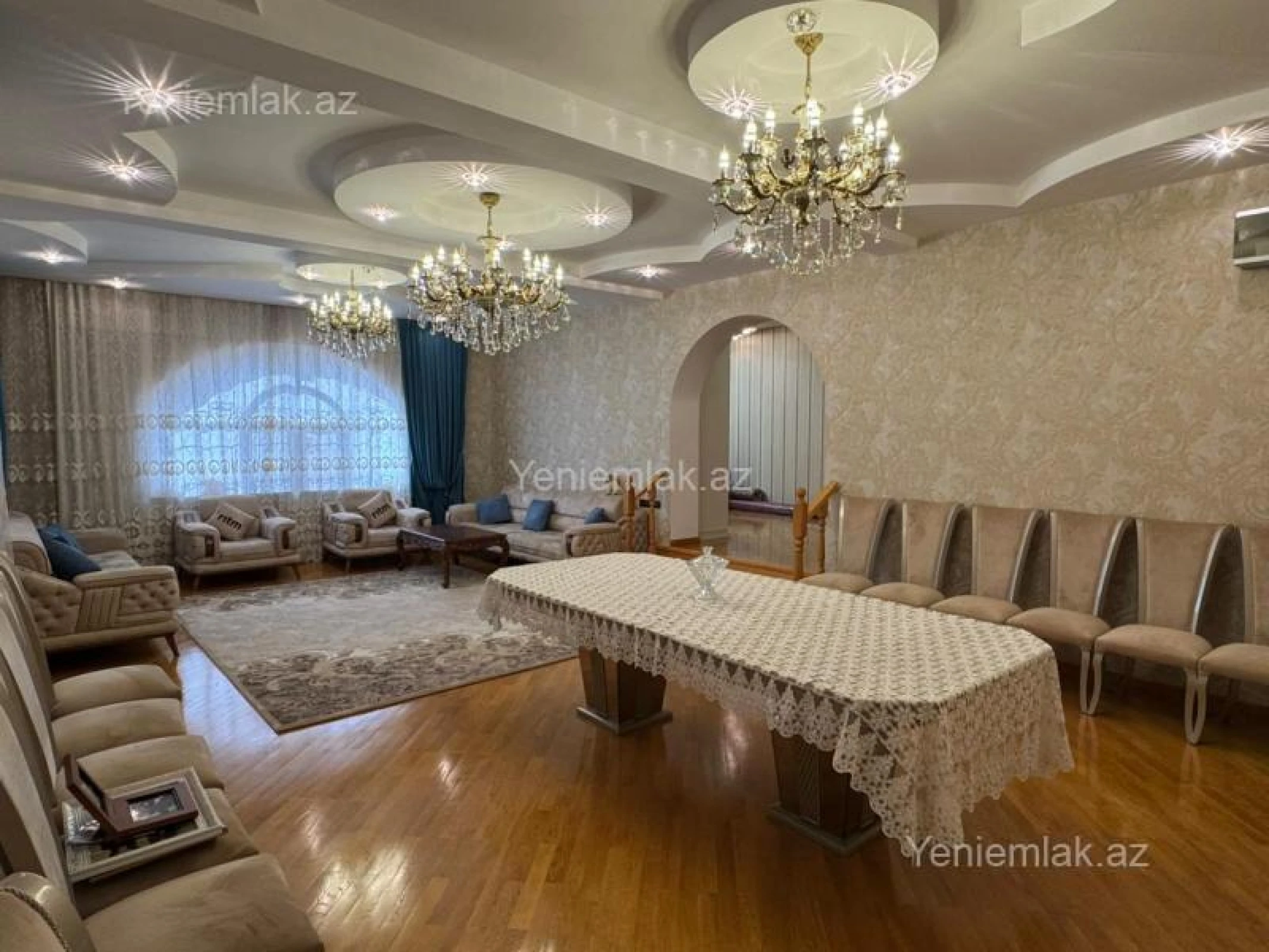 Satılır 7 otaqlı həyət evi 630 m²