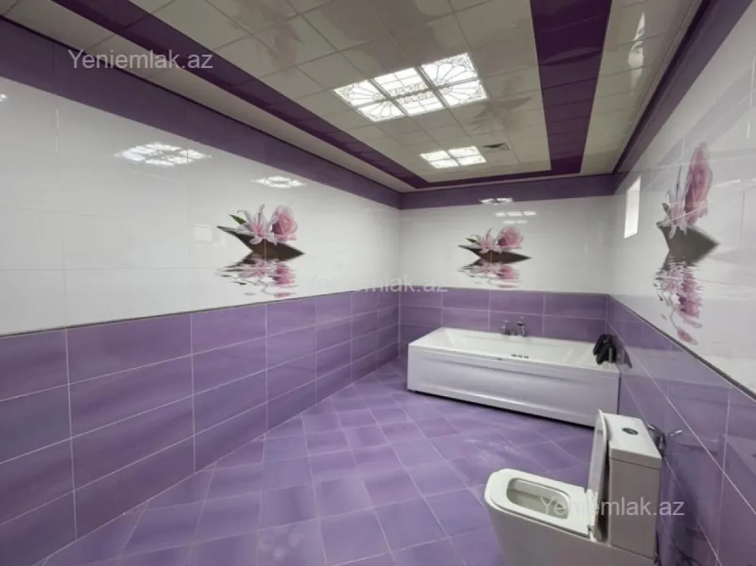 Satılır 7 otaqlı həyət evi 630 m²