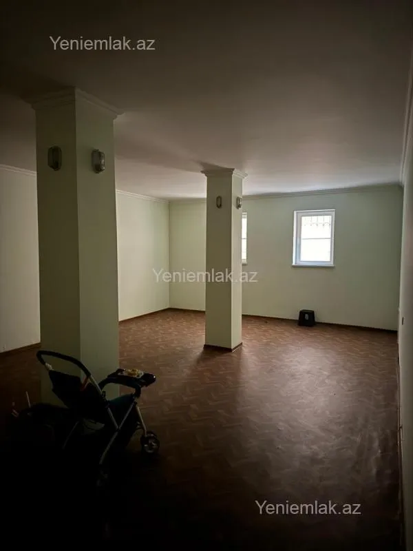 Satılır 7 otaqlı həyət evi 630 m²