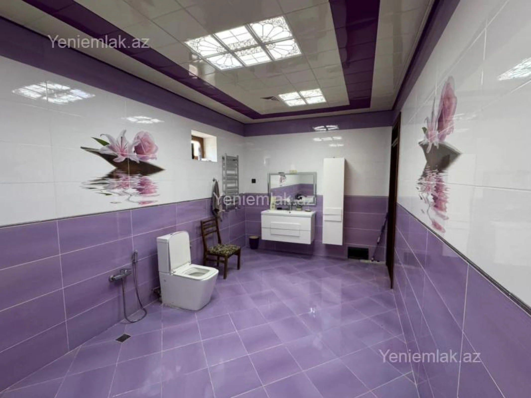 Satılır 7 otaqlı həyət evi 630 m²