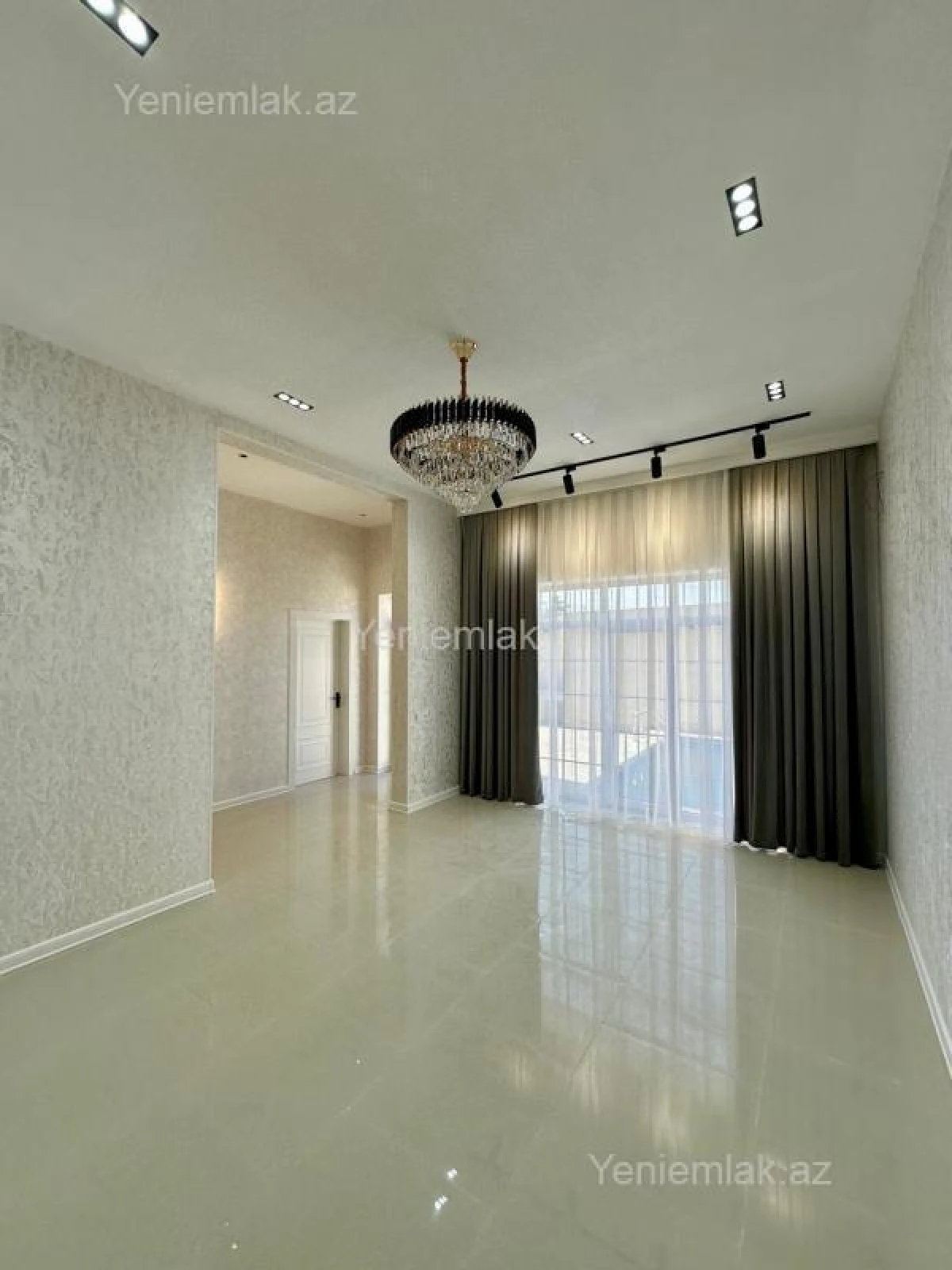 Satılır 4 otaqlı həyət evi 101 m²