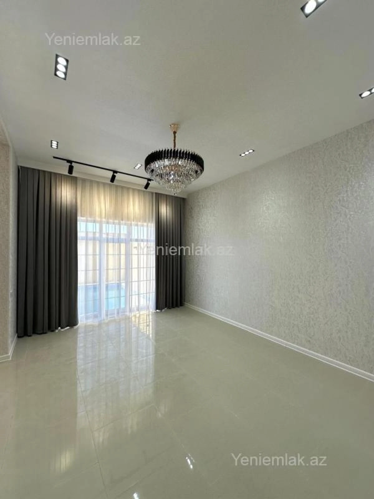 Satılır 4 otaqlı həyət evi 101 m²
