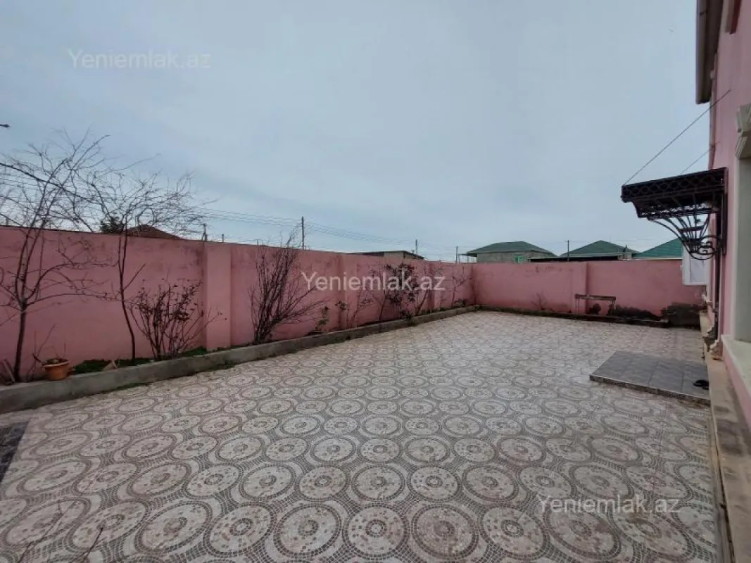 Satılır 5 otaqlı həyət evi 124 m²