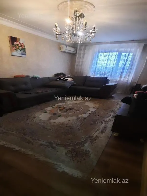 Satılır 3 otaqlı köhnə tikili 85 m²