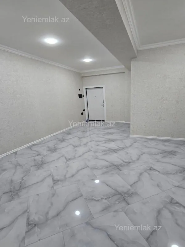 Satılır 3 otaqlı yeni tikili 136 m²