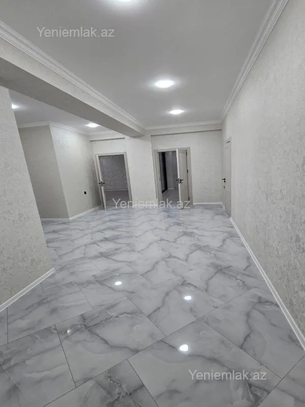 Satılır 3 otaqlı yeni tikili 136 m²
