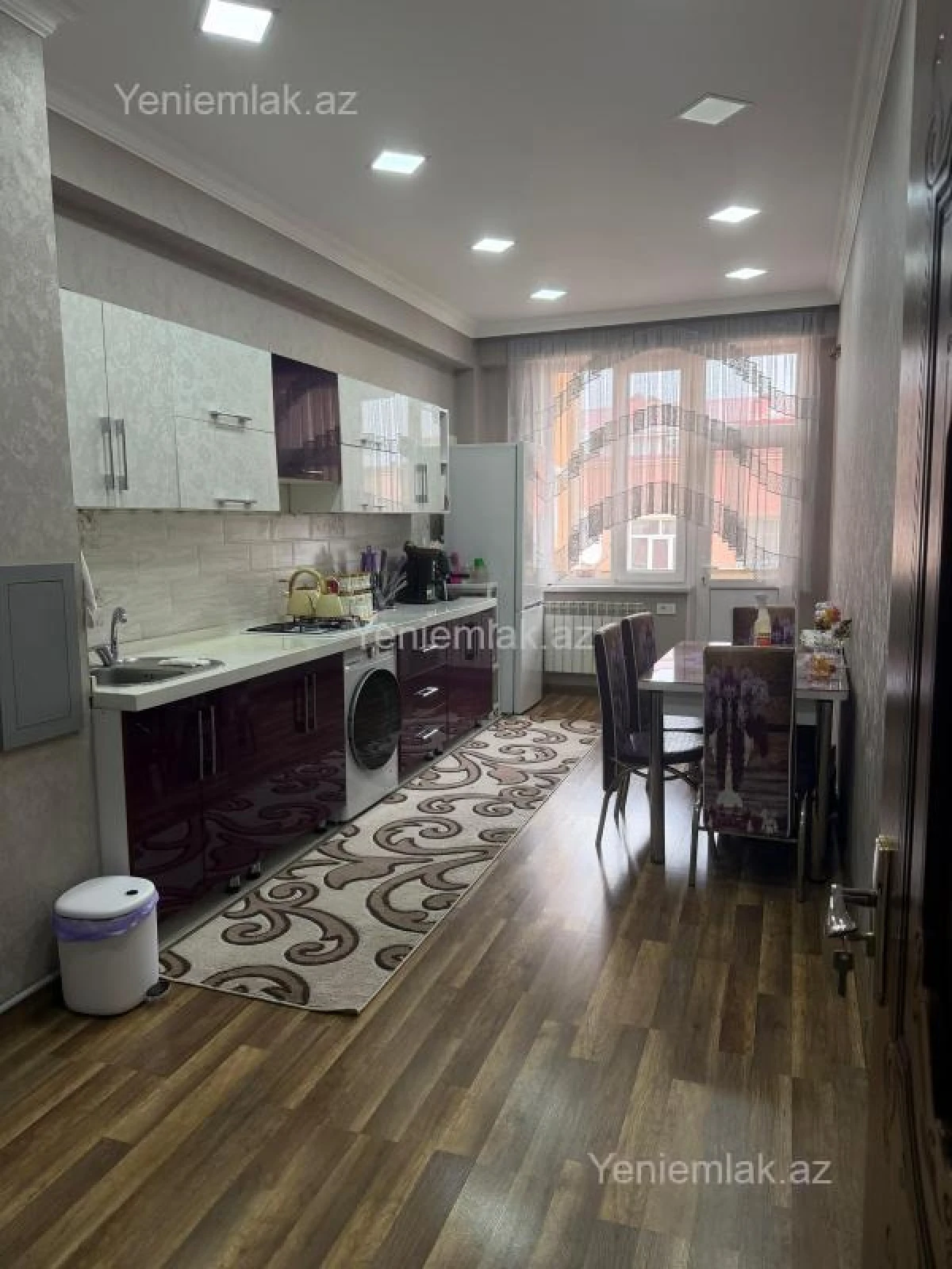 Satılır 4 otaqlı yeni tikili 147 m²