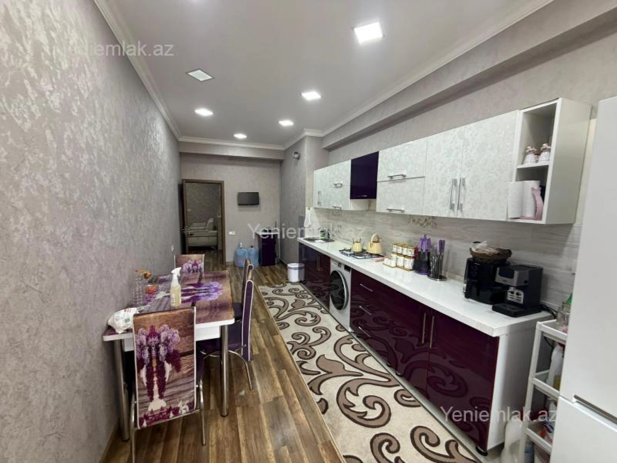 Satılır 4 otaqlı yeni tikili 147 m²