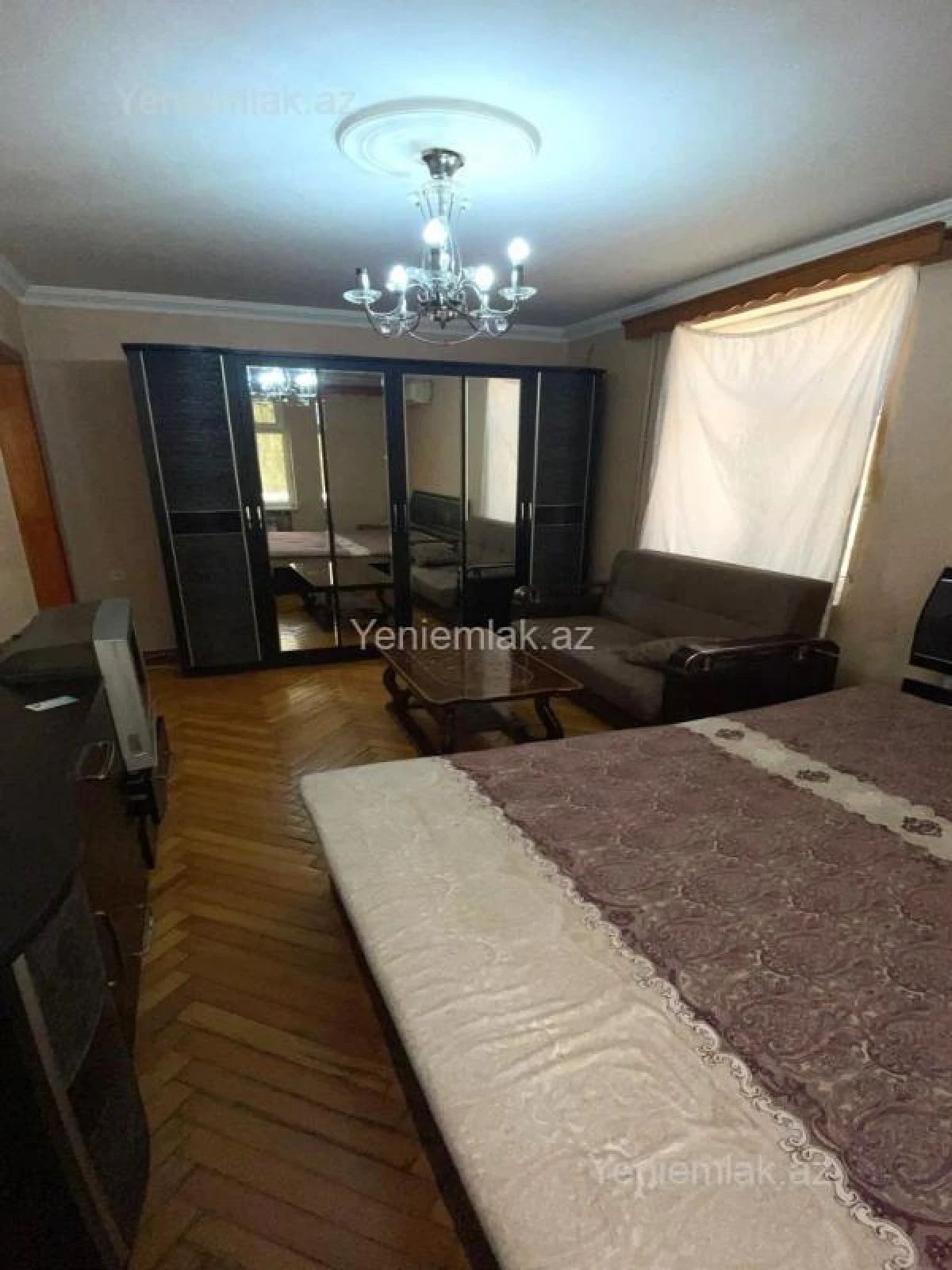Satılır 1 otaqlı köhnə tikili 35 m²