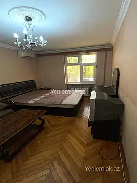 Satılır 1 otaqlı köhnə tikili 35 m² — Bakı, Nizami 1 otaq 35.00 m²